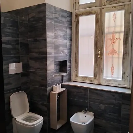 Casa Di Umberto Neapel